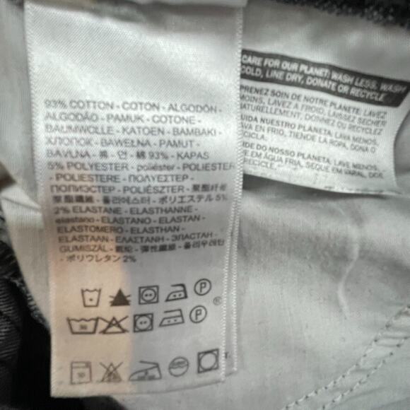 Levis Jeans Womens 27 Gray Wedgie Straight Raw Hem Button Fly High Rise 90s - Picture 10 of 14